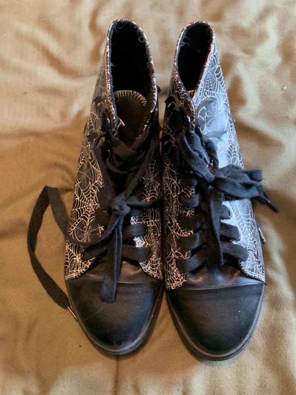 Strangecvlt high top spiderweb shoes
